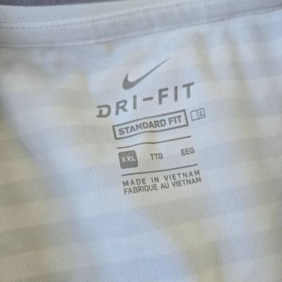 Nike Dri-Fit T-Shirt Men's 2XL Gray White Stripe Collared Standard Fit Normcore - Picture 5 of 7